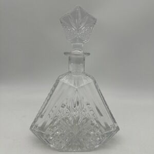 Dublin Collection Triangular Crystal Whiskey Liquor Decanter 610 ml Godinger EUC